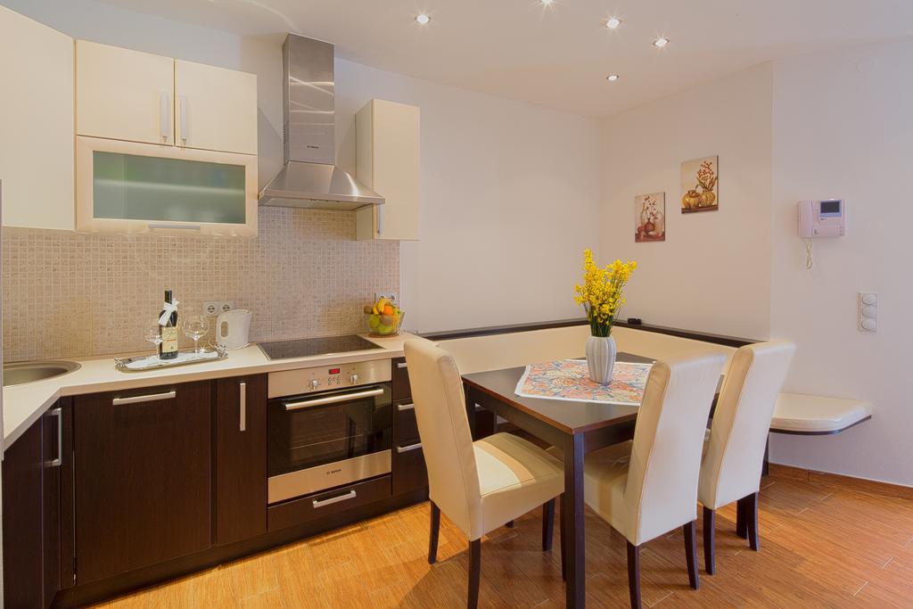 Montelux Apartments Budva Cameră foto