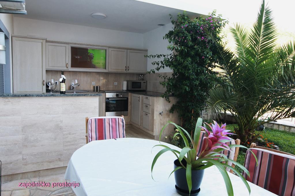 Montelux Apartments Budva Cameră foto