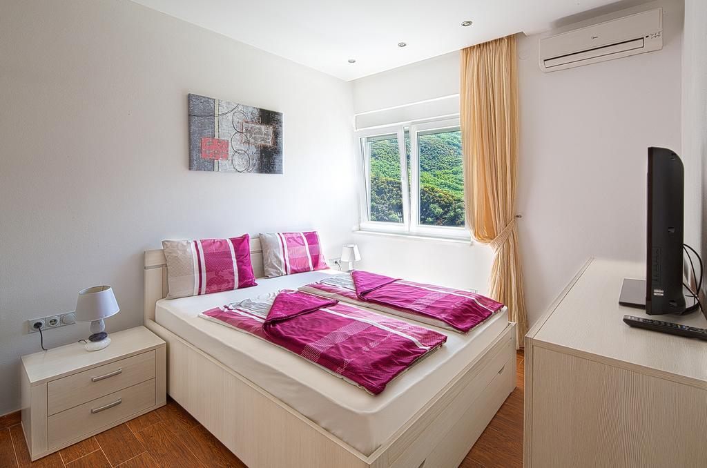 Montelux Apartments Budva Cameră foto